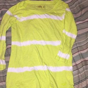 Hollister tee